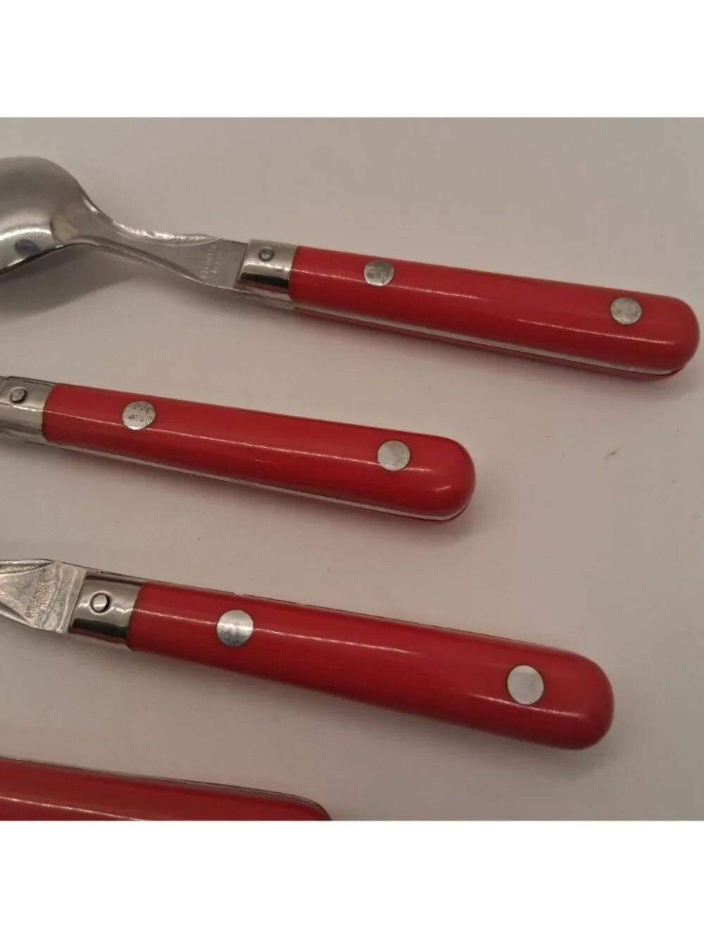 Set Of 5 Vintage Tea Spoons Red Handled Stainless Steel Made In Korea
